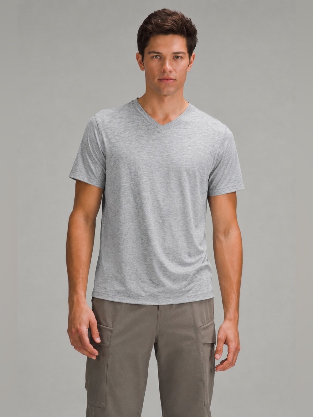 Lululemon Mens Short Sleeve Gray V-Neck Tee Shirt XL 929